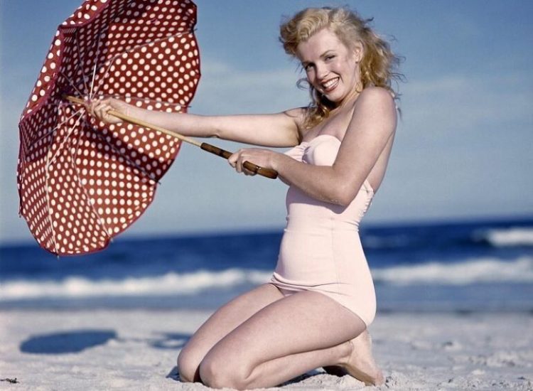 Marilyn Monroe_retro foto krasivyye devushki v kupal'nikakh