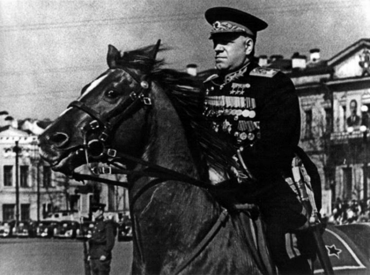 1950 Маршал СССР Георгий Жуков парад 1 мая Свердловск