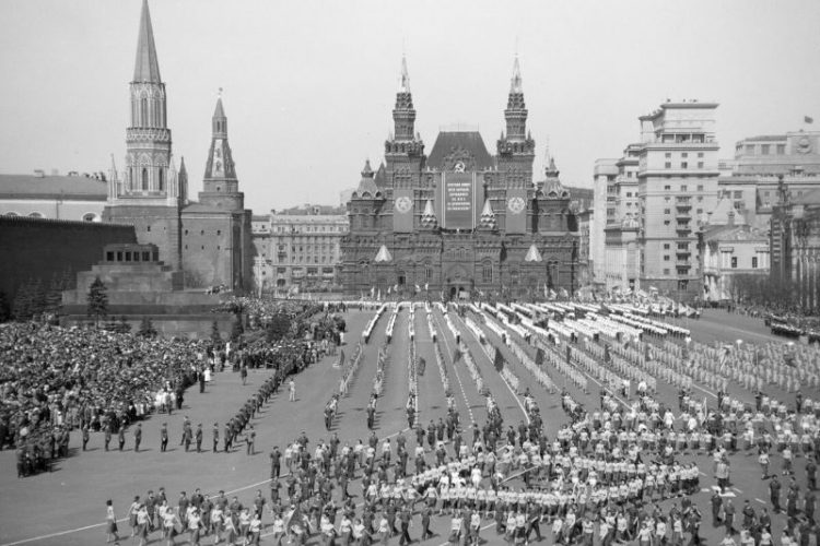 1958 Первомайский парад Красная площадь