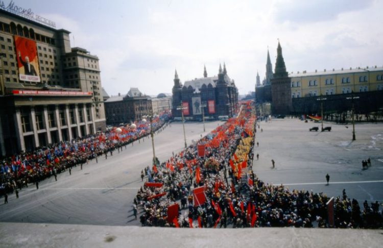 1964 Москва 1 мая Красная площадь