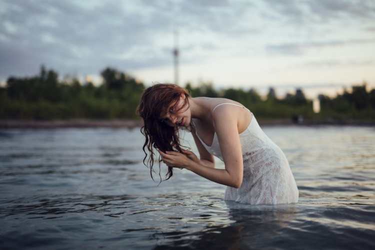 Девушки и вода, 30 нежных фото