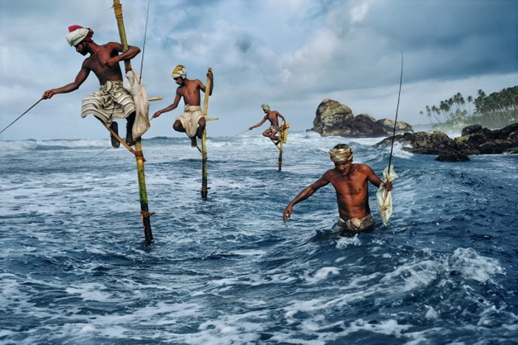 Жизненная суета из разных уголков Земли в 30-ти фотографиях
