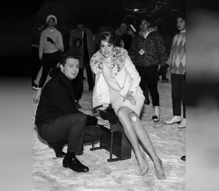 Jane Fonda and Peter Nero_ Джейн Фонда и Питер Неро_retro foto znamenitosti Gollivuda i zimniye zabavy