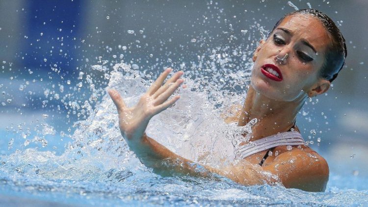 Sync Laughs: 25 Hilarious Moments in Synchronized Swimming