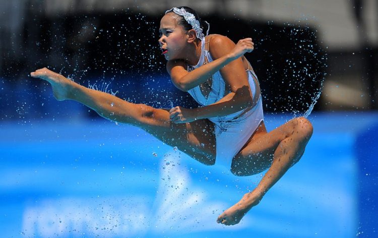 Sync Laughs: 25 Hilarious Moments in Synchronized Swimming